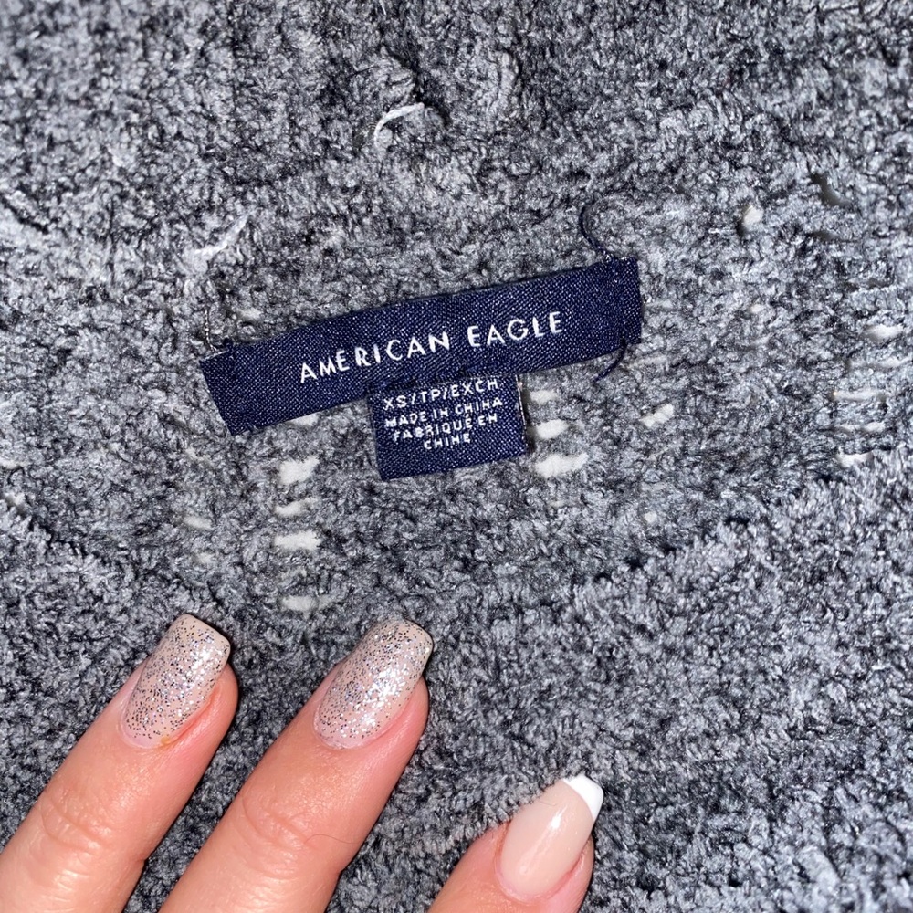 American Eagle Outfitters grey sweater